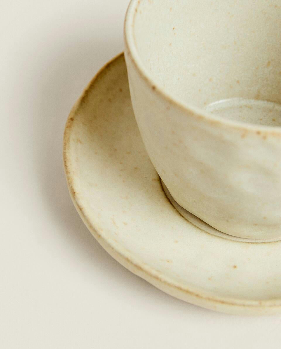 TEXTURED STONEWARE BREAKFAST SET