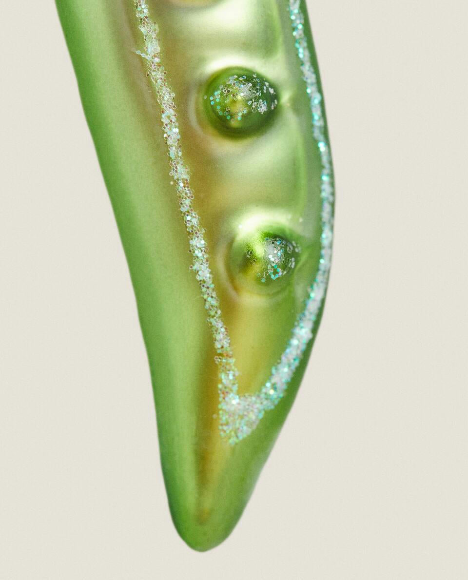 PACK OF CHRISTMAS VEGETABLE DECORATIONS (PACK OF 6)