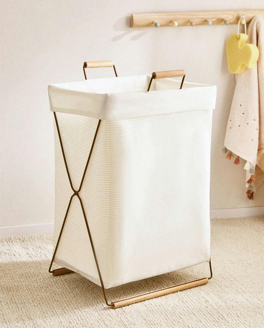 FOLDABLE LAUNDRY BASKET