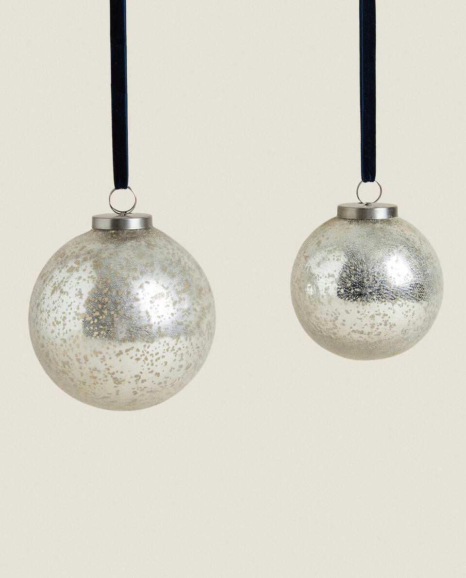 CHRISTMAS LIGHT GLASS BAUBLE DECORATION